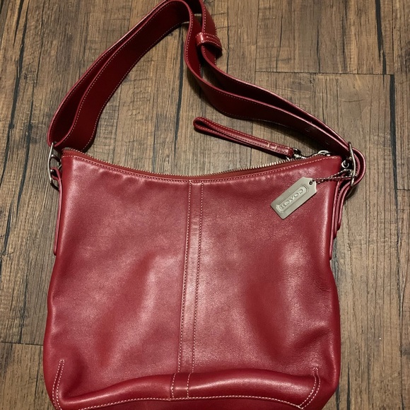Coach Slim Legacy Red Leather Hobo Handbag - Picture 2 of 5
